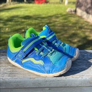 Stride Rite Kylo Blue and Green Kids Shoes Sneakers Size Baby/Toddler 5